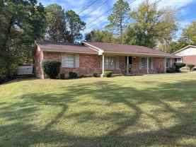 3126 Fernway Dr - Photo 1 of 1
