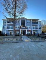 featured image of Greenwood Ave Ne