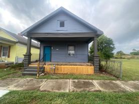 1316 N 5th Ave - Photo 1 of 1