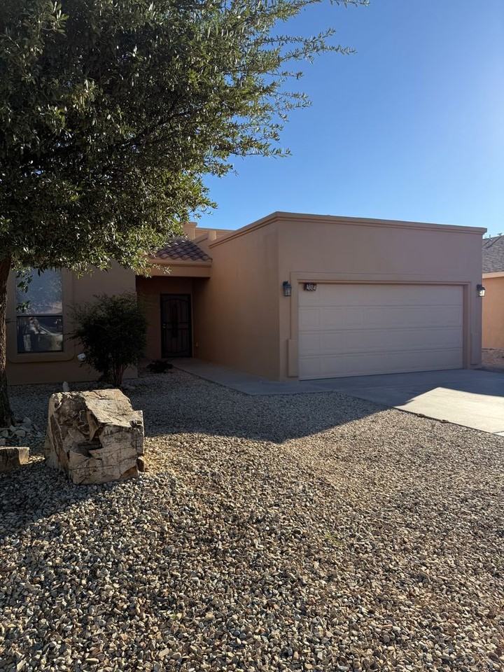 4804 Camino Dos Vidas - Photo 2 of 43