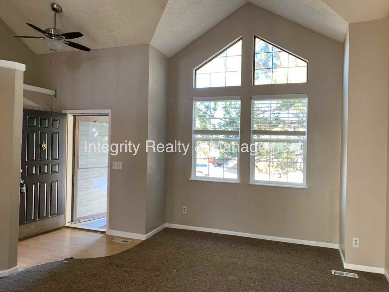 5605 E Prescott Ave - Photo 6 of 25