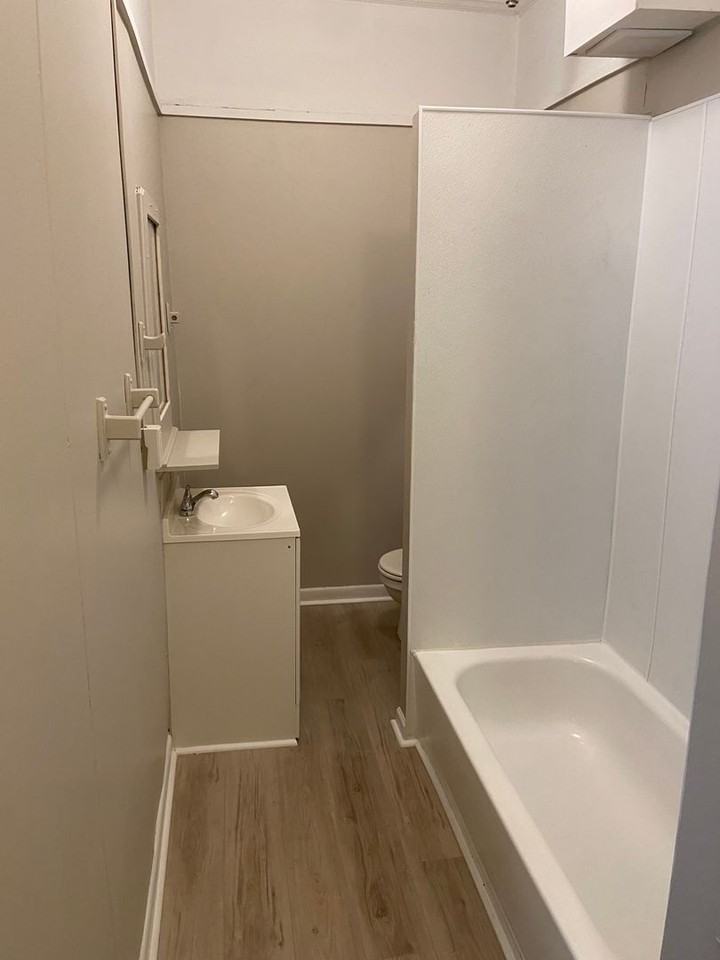 26 Hemlock Dr - Photo 6 of 18