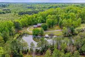 featured image of 601 N Juniper Ave