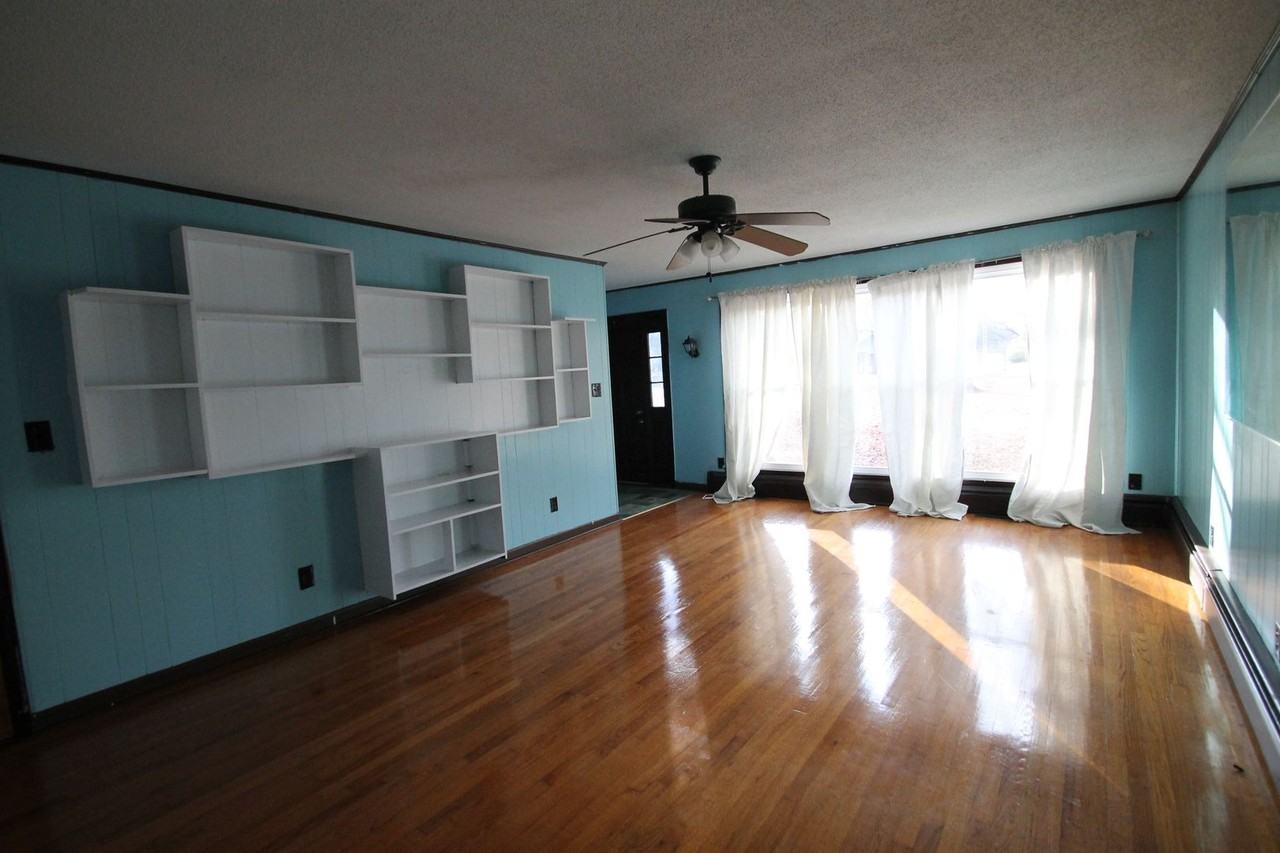 1239 Christopher Circle - Photo 2 of 15