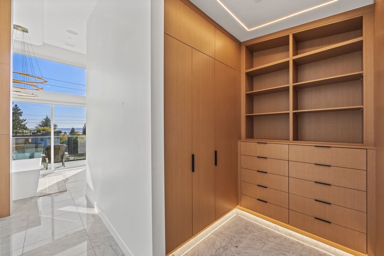 Mathers Mathers Avenue - Photo 6 of 23