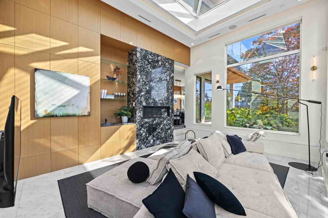 Mathers Mathers Avenue - Photo 7 of 23