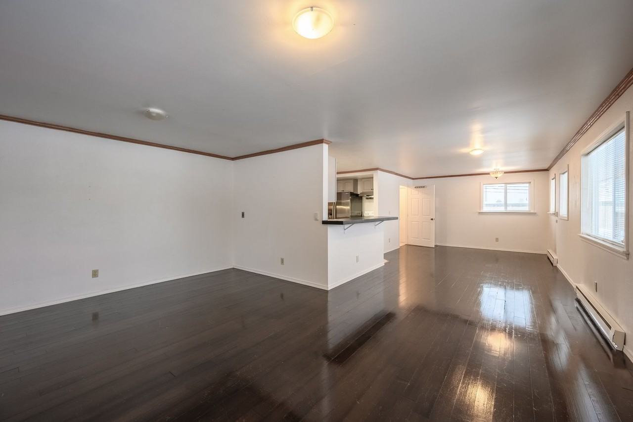 315 N Greenwood Cir - Photo 5 of 35