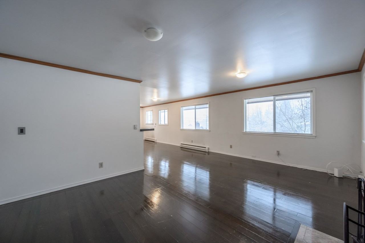 315 N Greenwood Cir - Photo 6 of 35