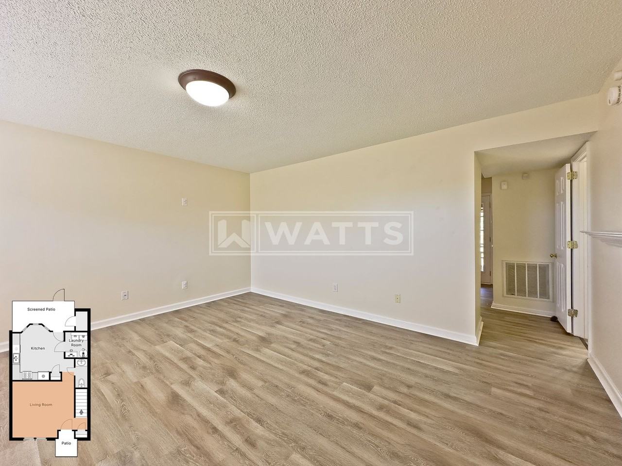 4776 Cheshire Cir - Photo 3 of 19