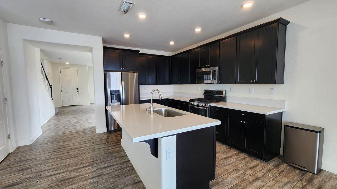 2609 Bridgetown Loop - Photo 6 of 35