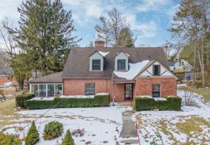 611 Montgomery St - Photo 1 of 1