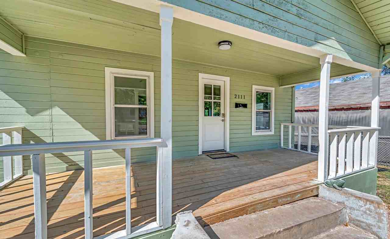 2111 Lasker Ave - Photo 2 of 28