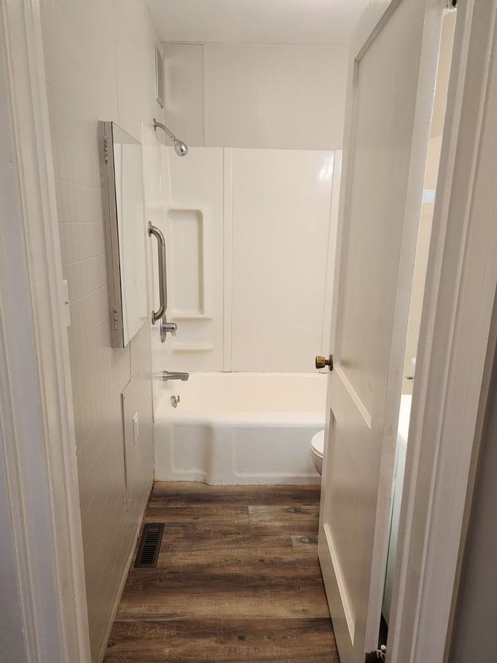 517 9th St Nw - Photo 5 of 18