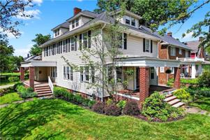 featured image of 3025 Meadowbrook Blvd