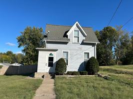 featured image of 1429 Monroe St