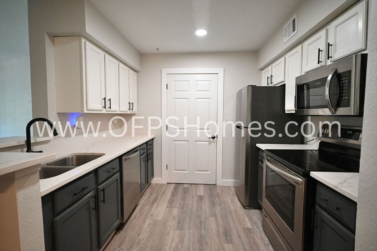 4030 Dancing Cloud Ct #346 - Photo 4 of 19
