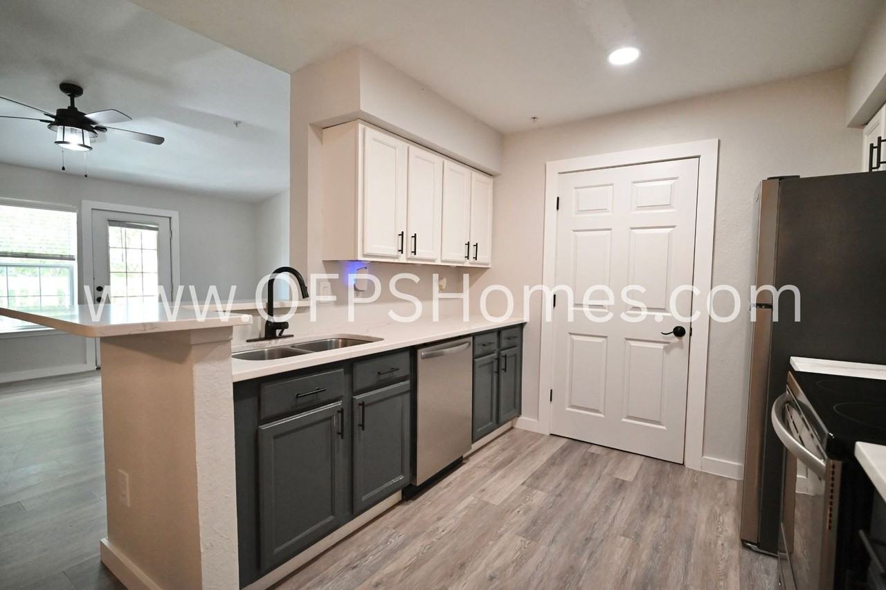 4030 Dancing Cloud Ct #346 - Photo 5 of 19
