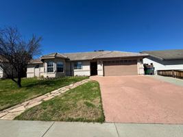 featured image of 825 Rosana Pl