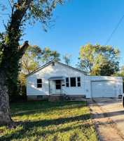 featured image of 407 E Spencer St