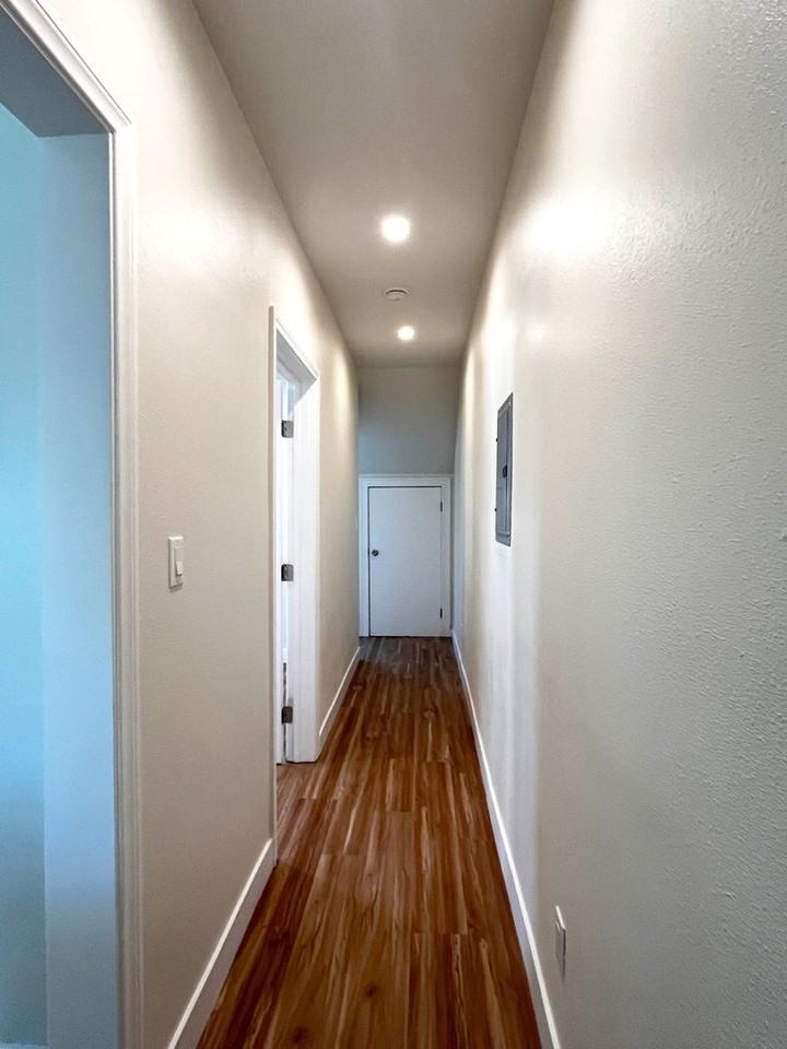 584 Cypress Avenue - Photo 6 of 8