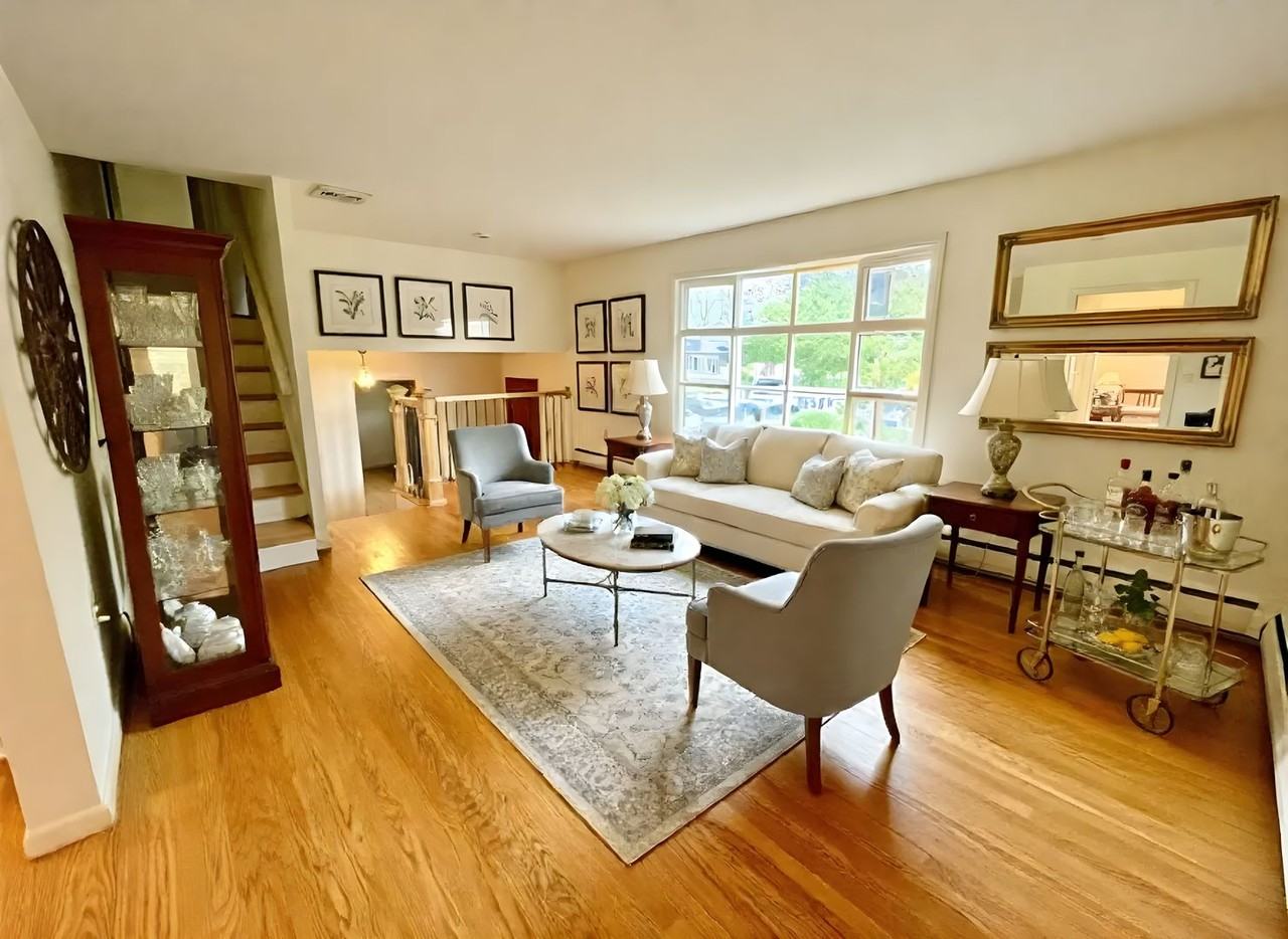 5990 Timothy Rd - Photo 3 of 46