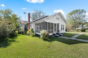 featured image of 2 Finch St