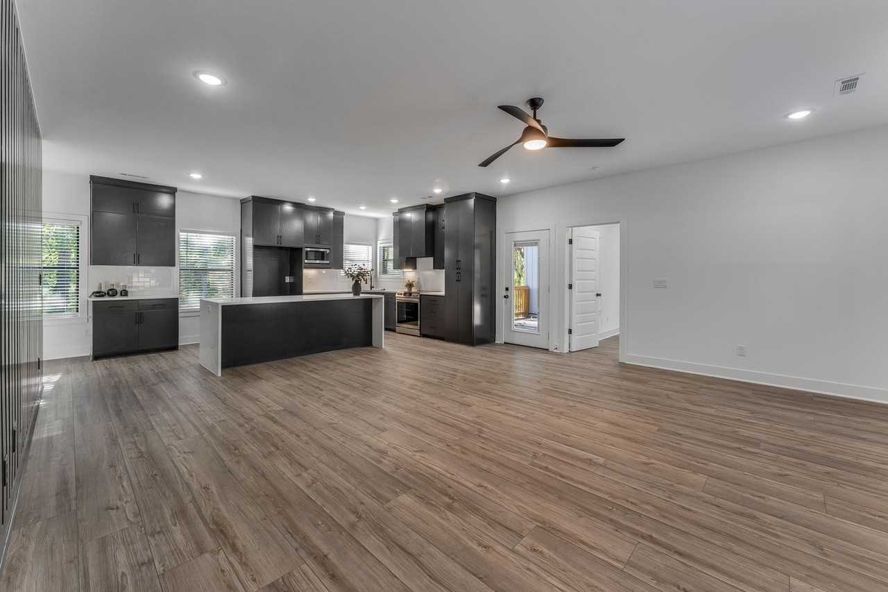 2 Clee Ln - Photo 3 of 20