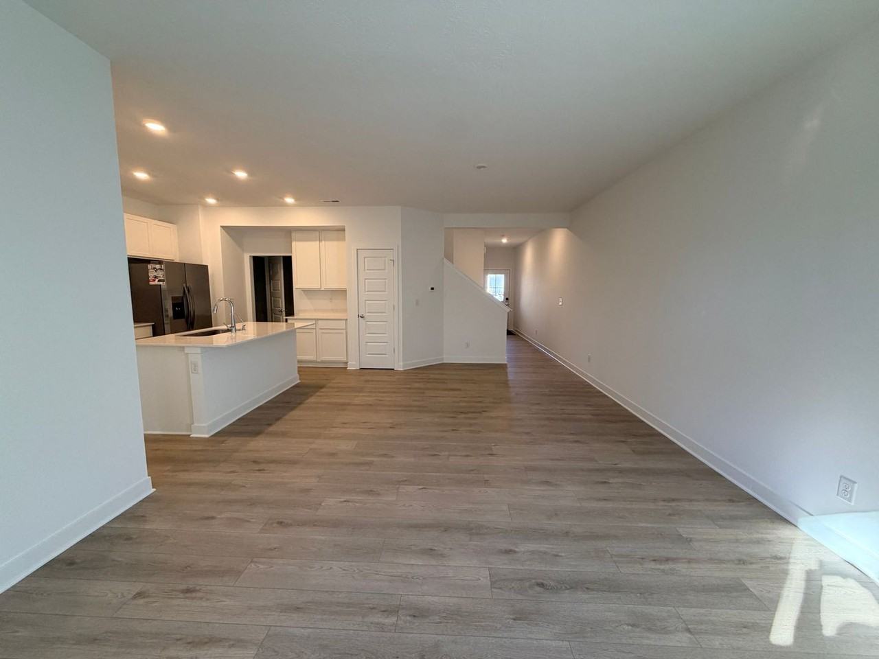 7657 Marin Parkway - Photo 5 of 30