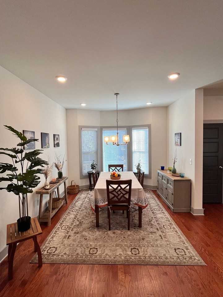 420 Veritas Street - Photo 3 of 19