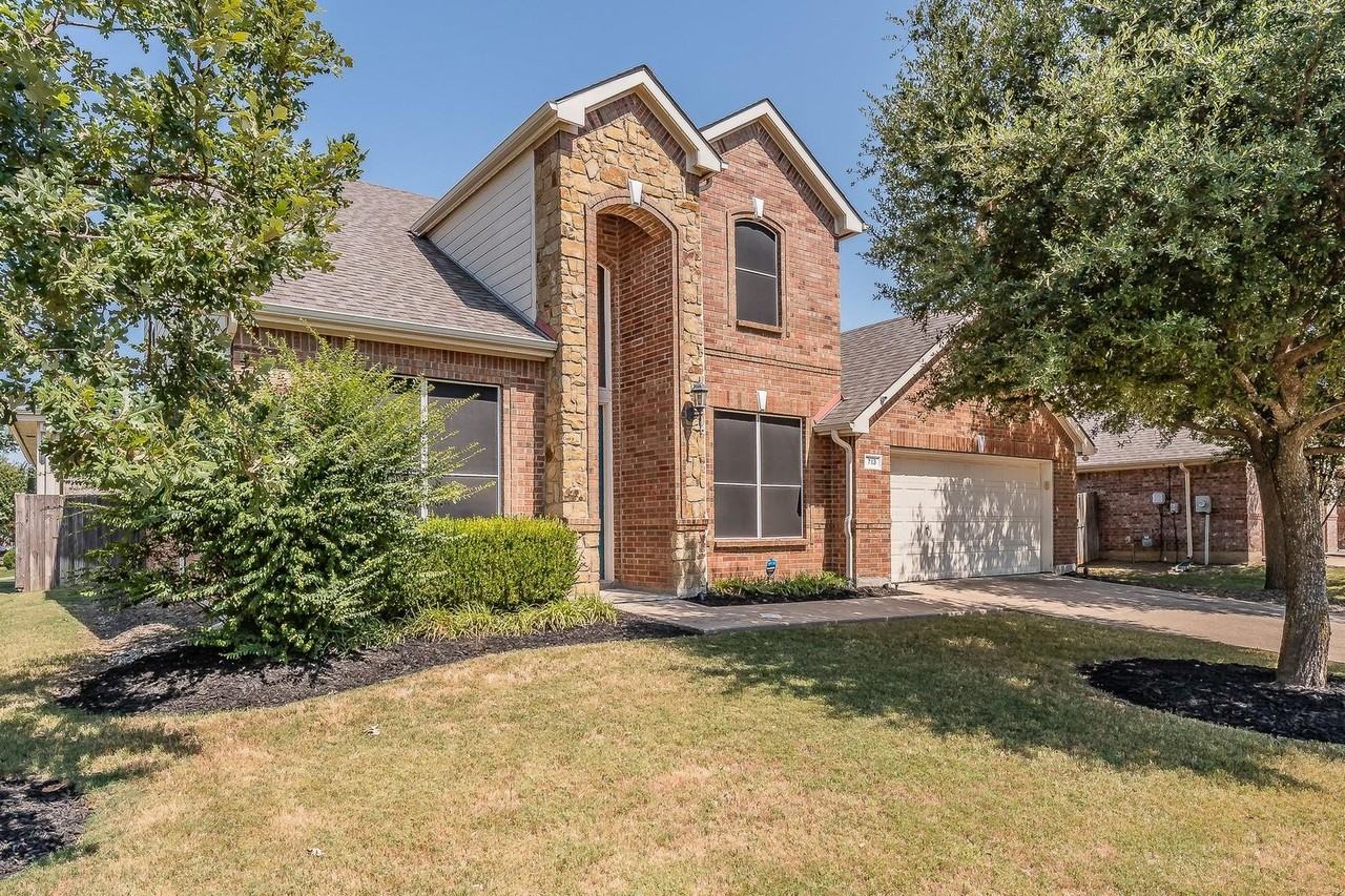 713 Cross Meadow Blvd - Photo 2 of 40
