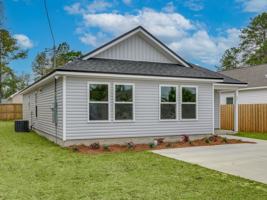 featured image of 147 Broken Bow Trl