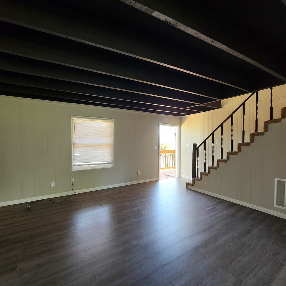 Buffalo Ridge Apartments - Photo 2 of 6