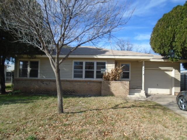 1542 Sewell St - Photo 3 of 10