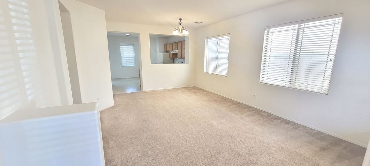 2024 S Falcon Dr - Photo 3 of 18