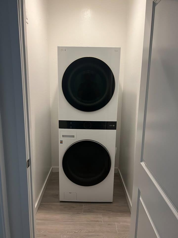 1779 S Pecos Dr - Photo 6 of 10