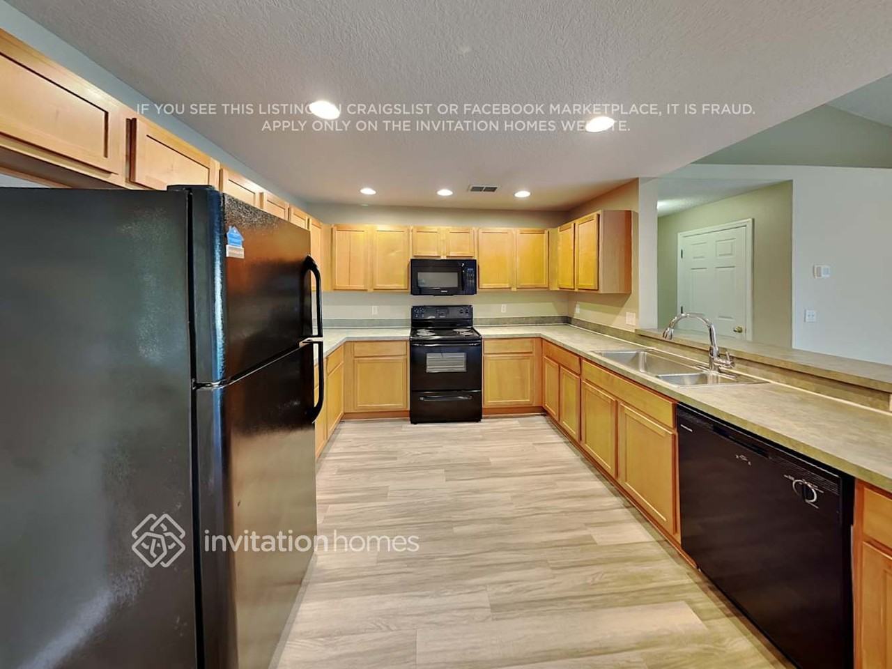 1871 Rio Ct - Photo 6 of 15
