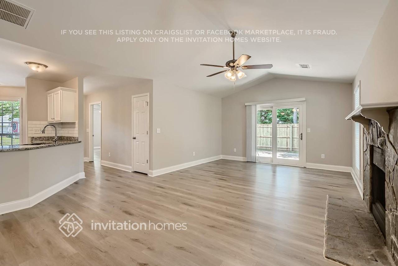 7470 Hunters Ridge Drive - Photo 7 of 29