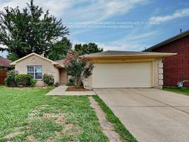 featured image of 1042 Ridgecrest Dr
