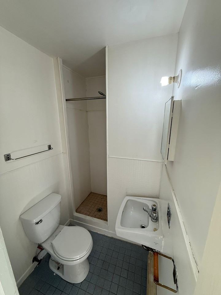 112 Rue Des Textiles #13 - Photo 6 of 6