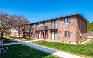 featured image of 1361 1361 Mesa Drive & 1340 Eminence Street