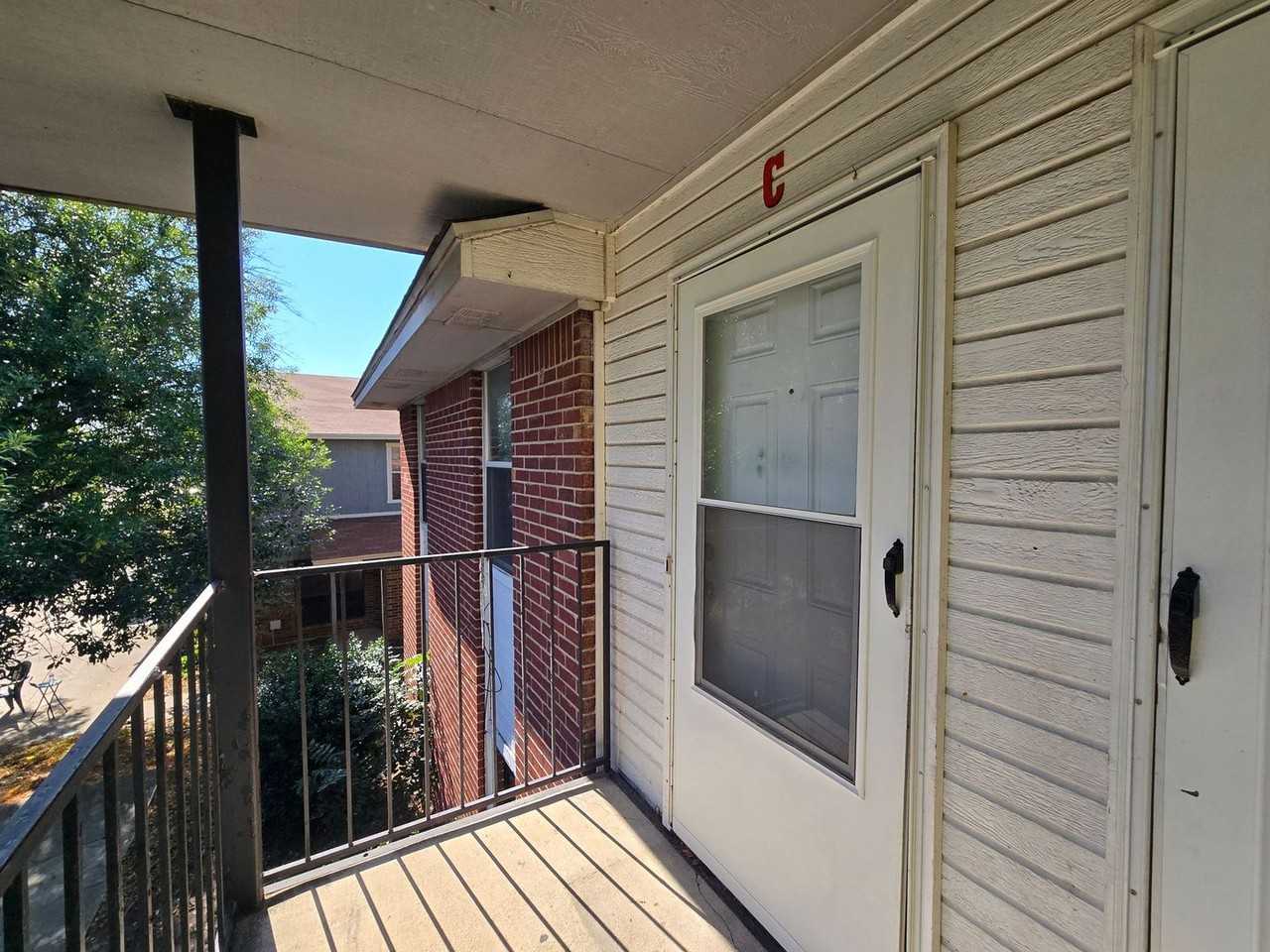 1703 Cedarhill Dr #C - Photo 2 of 17