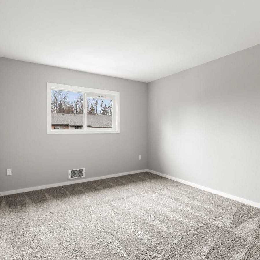 2136 S 272nd St - Photo 6 of 16