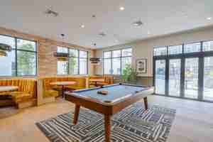 featured image of 79 Pond St