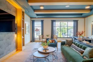 featured image of 79 Pond St