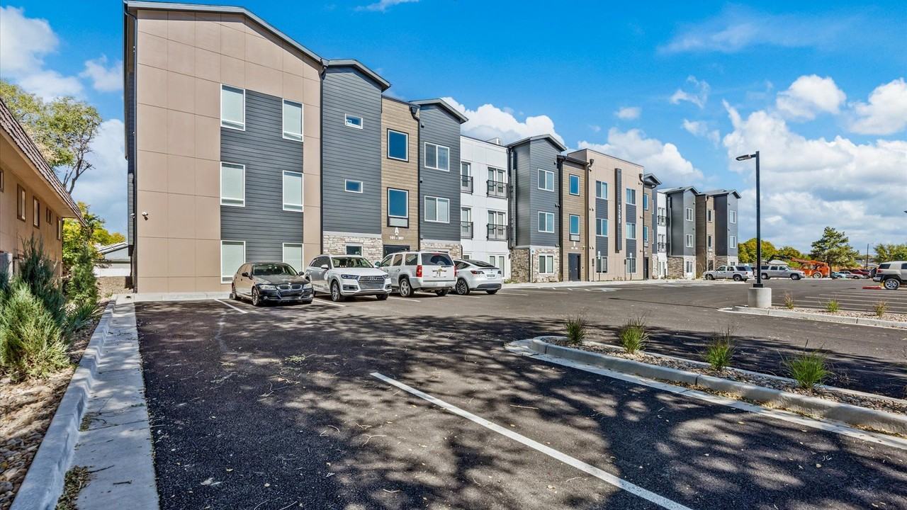 1260 Bookcliff Ave #C103 - Photo 3 of 14