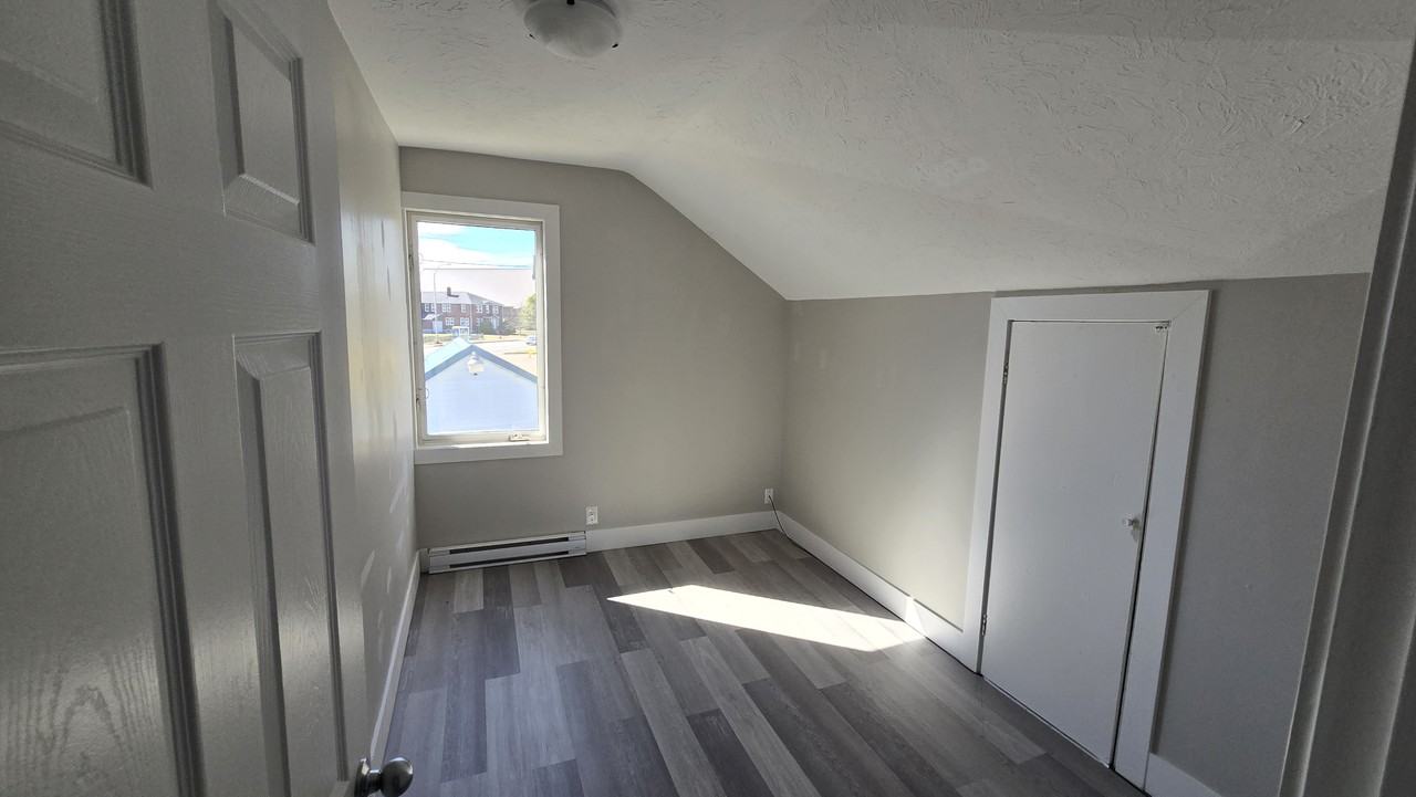 14 Lefurgey Avenue #A - Photo 5 of 12