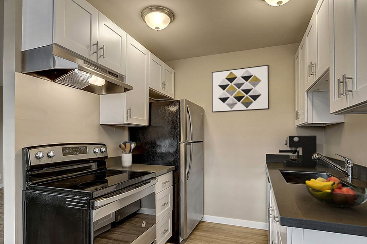 Breezy - Photo 6 of 14