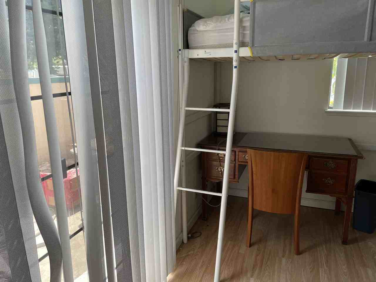 20329 Pinntage Place - Photo 2 of 14