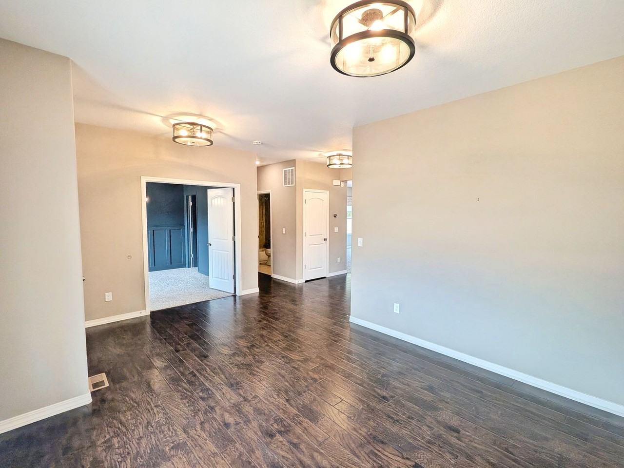 19671 Still River Ct - Photo 3 of 44