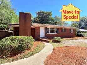 240 Oakcrest Dr - Photo 1 of 1